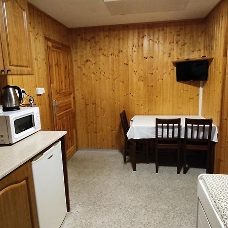 Penzion Apartmany Aninka Mariánská エクステリア 写真